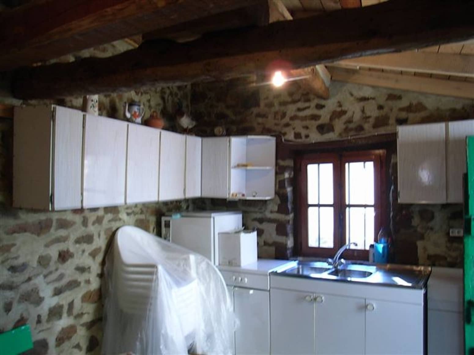 5 bedroom Villa for sale in Cervera de Pisuerga - € 72,000 (Ref: 6701427)