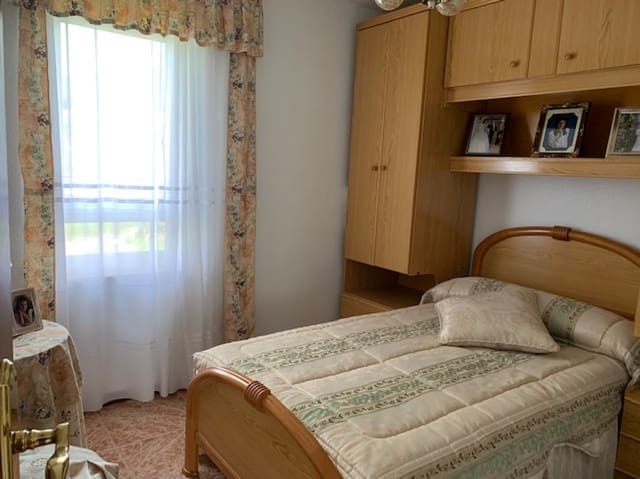 2 bedroom Flat for sale in Castrejón de la Peña - € 29,000 (Ref: 6900296)