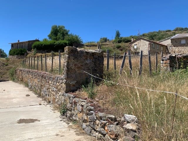 Villa til salg i La Pernía - € 65.000 (Ref: 6998889)