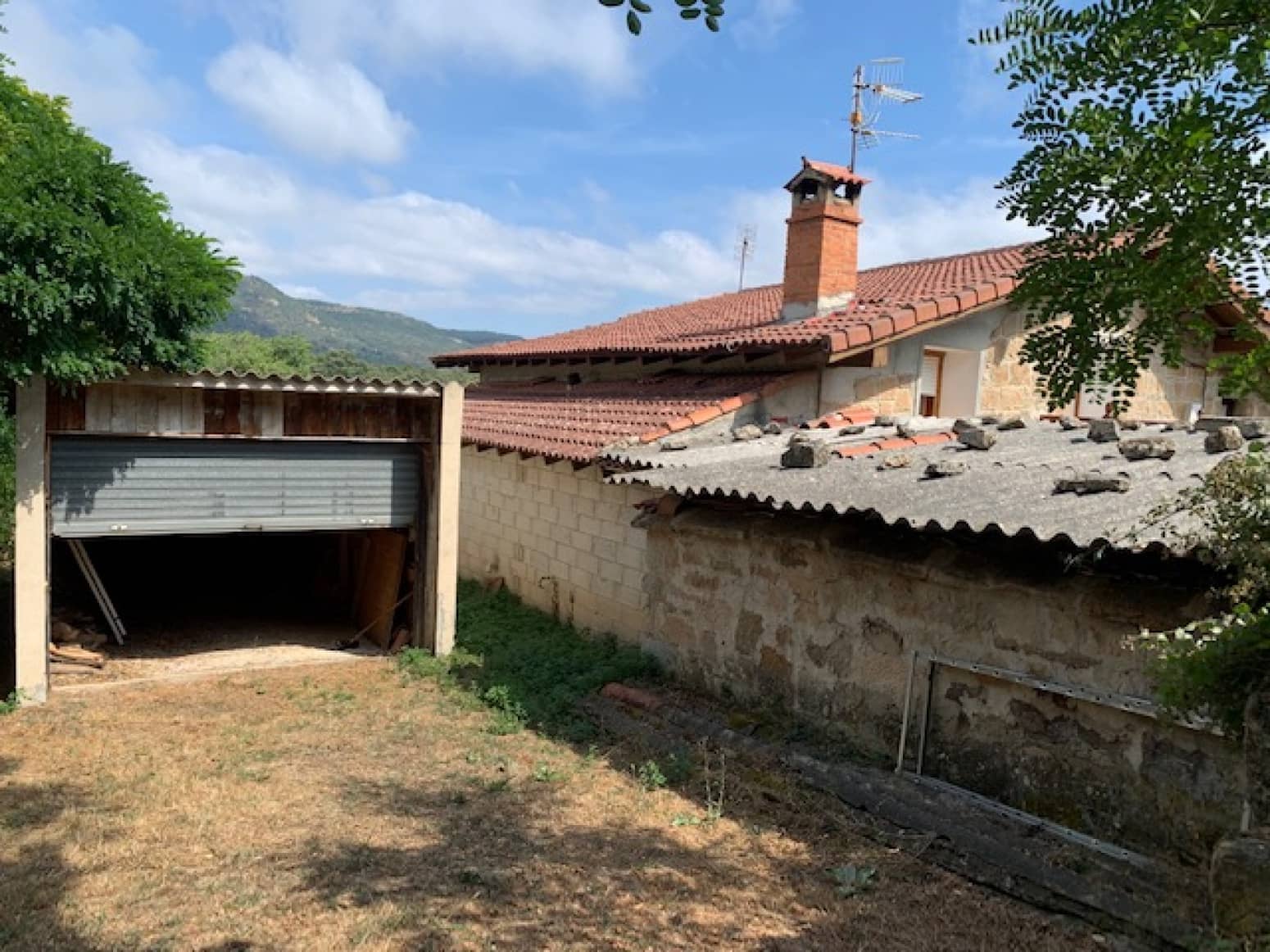 2 quarto Moradia para venda em Alfoz de Bricia com garagem - 45 000 € (Ref: 7023542)