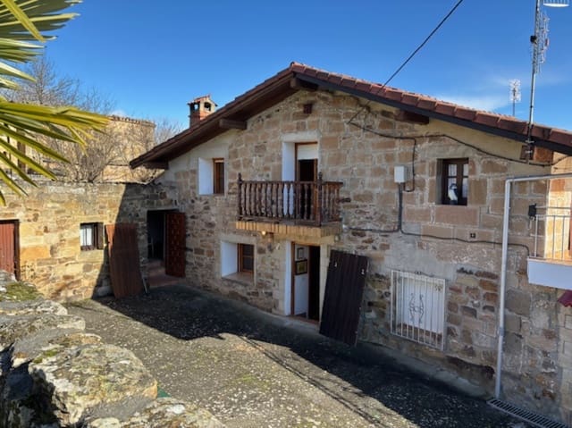 2 soverom Villa til salgs i Alfoz de Bricia med garasje - € 45 000 (Ref: 7023542)