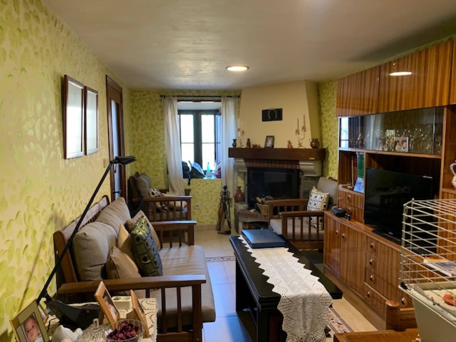 4 bedroom Villa for sale in Barruelo de Santullan - € 51,000 (Ref: 7034288)