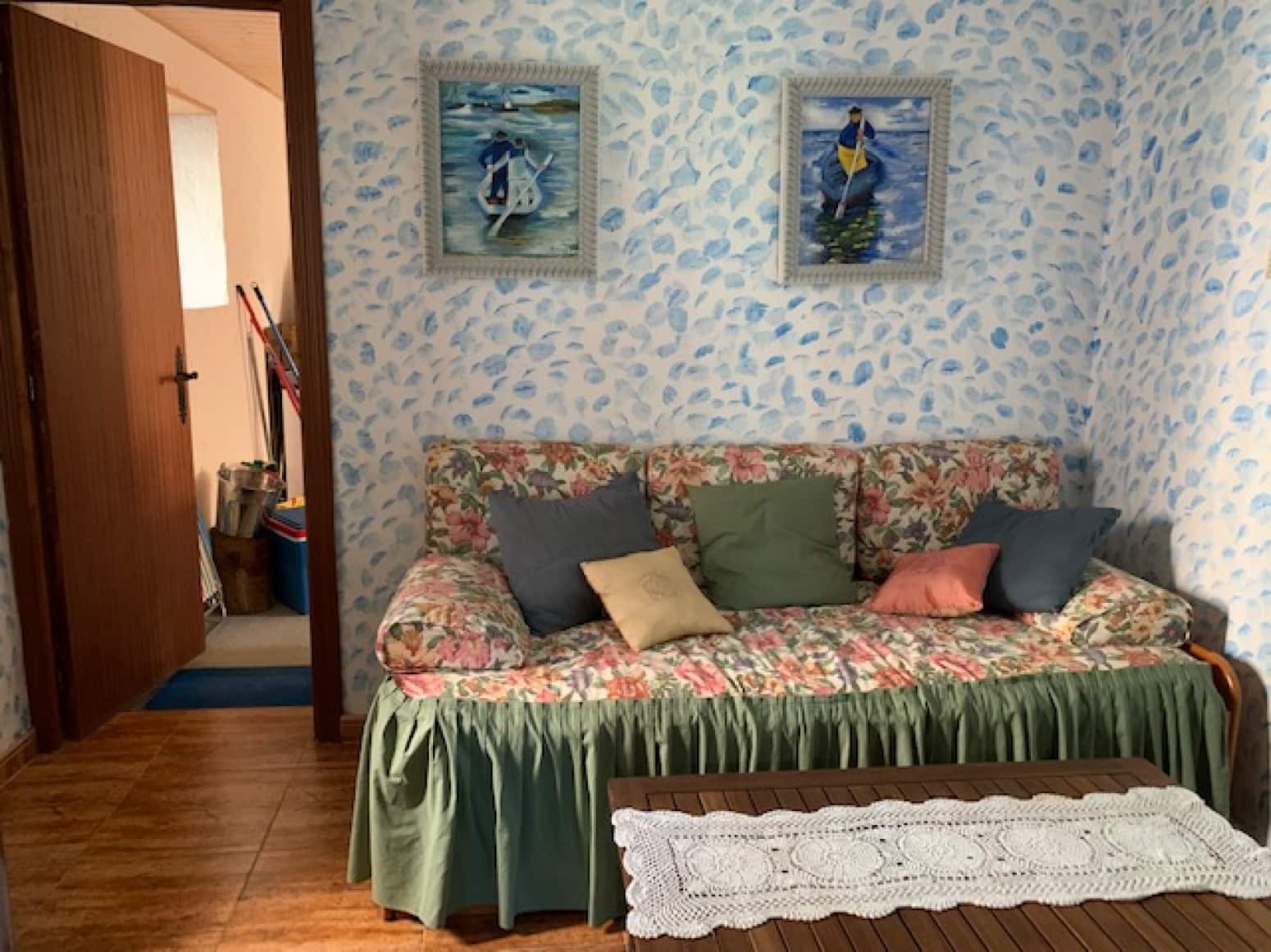 4 bedroom Villa for sale in Barruelo de Santullan - € 51,000 (Ref: 7034288)