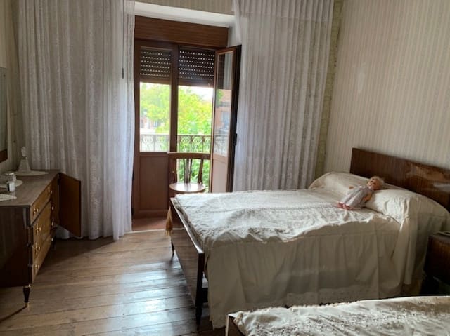 3 soveværelse Villa til salg i Prádanos de Ojeda med garage - € 69.000 (Ref: 7040197)