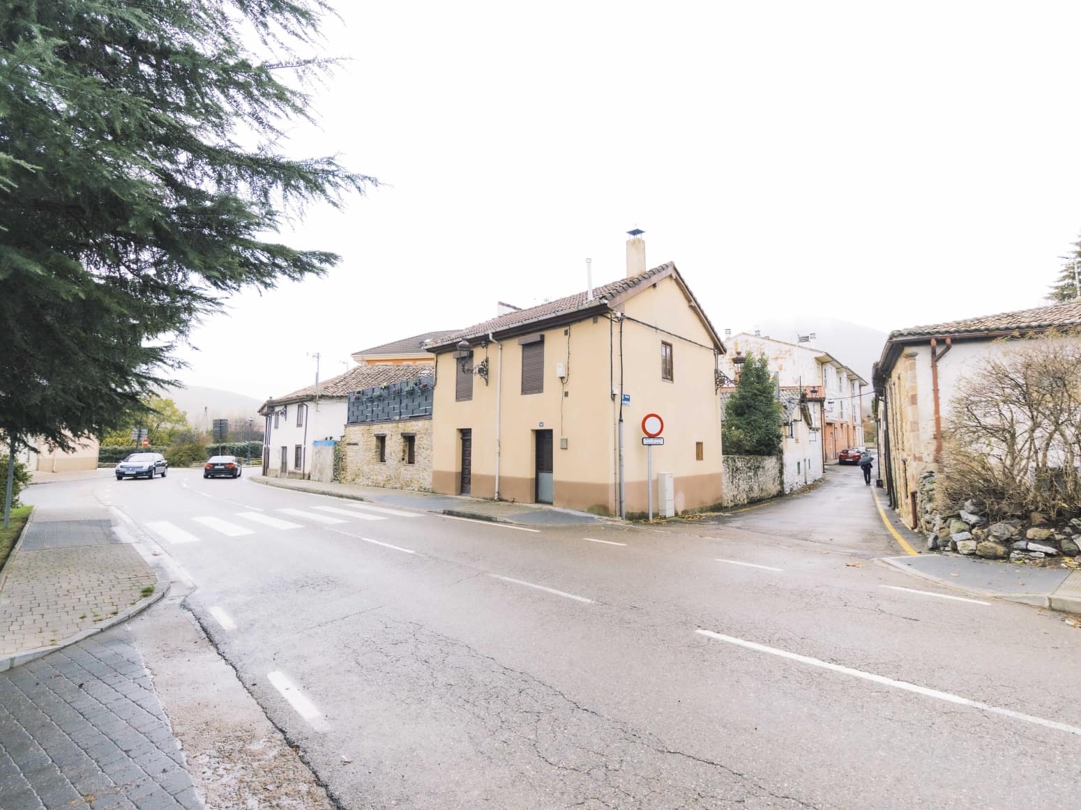 Villa til salg i Cervera de Pisuerga - € 60.000 (Ref: 7042503)