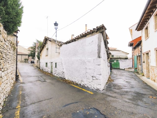 Villa til salg i Cervera de Pisuerga - € 60.000 (Ref: 7042503)