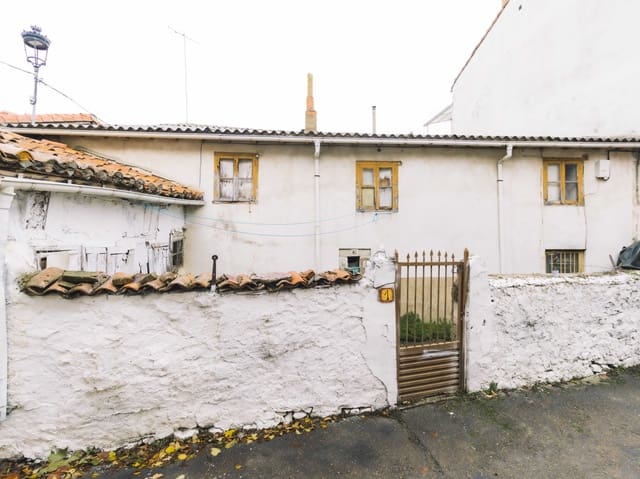 Villa til salg i Cervera de Pisuerga - € 60.000 (Ref: 7042503)