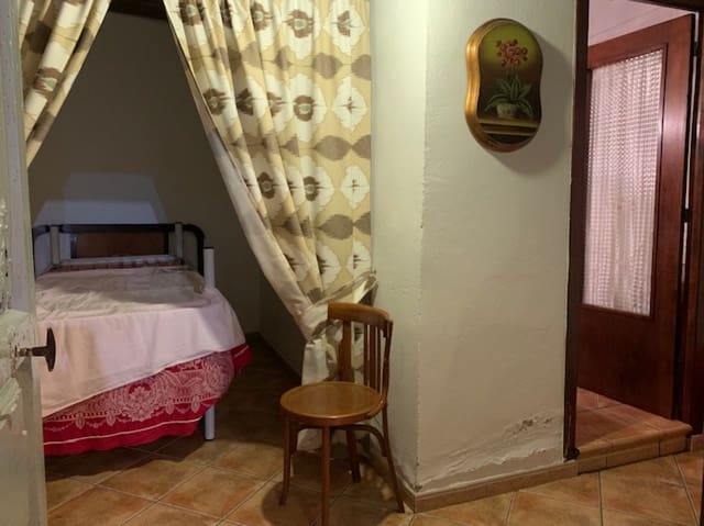 7 soveværelse Villa til salg i Prádanos de Ojeda med garage - € 160.000 (Ref: 7344515)