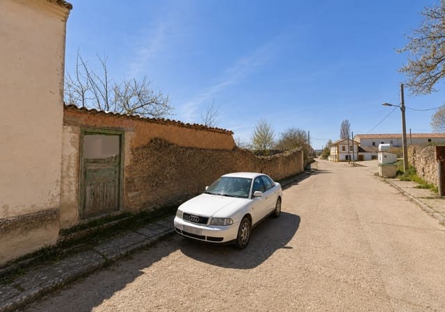 Terrain à Bâtir à vendre à Prádanos de Ojeda - 35 000 € (Ref: 7442588)