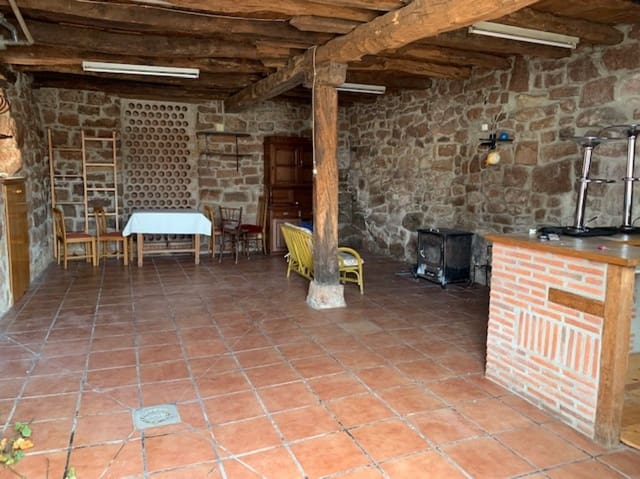 2 chambre Villa/Maison à vendre à Valderredible avec garage - 79 000 € (Ref: 7532265)