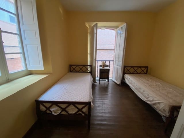 Villa til salgs i Barruelo de Santullán - € 22 000 (Ref: 7696362)