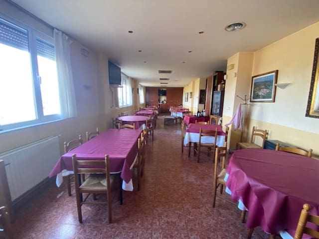 Empresa para venda em Aguilar de Campoo - 180 000 € (Ref: 7729959)