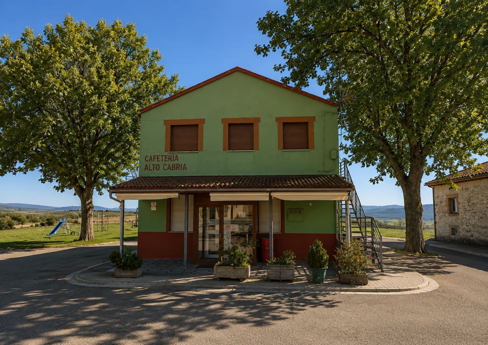 Business for sale in Aguilar de Campoo - € 180,000 (Ref: 7729959)