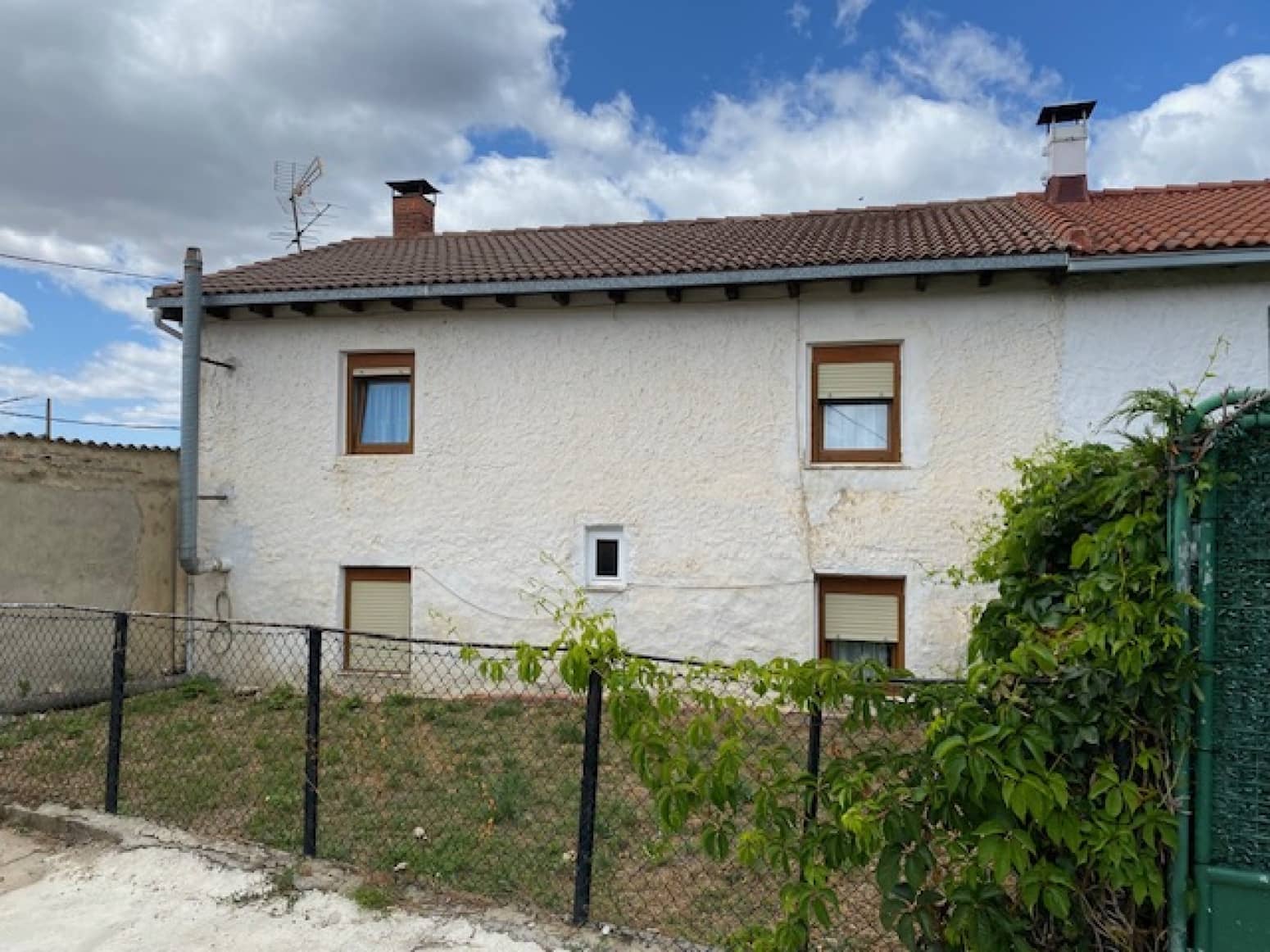 4 soverom Villa til salgs i Barruelo de Santullan med garasje - € 84 000 (Ref: 7765245)