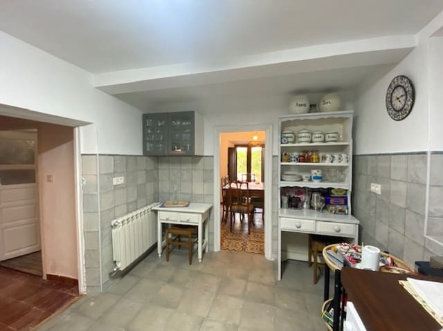 3 soveværelse Villa til salg i Olmos de Ojeda - € 130.000 (Ref: 7834095)