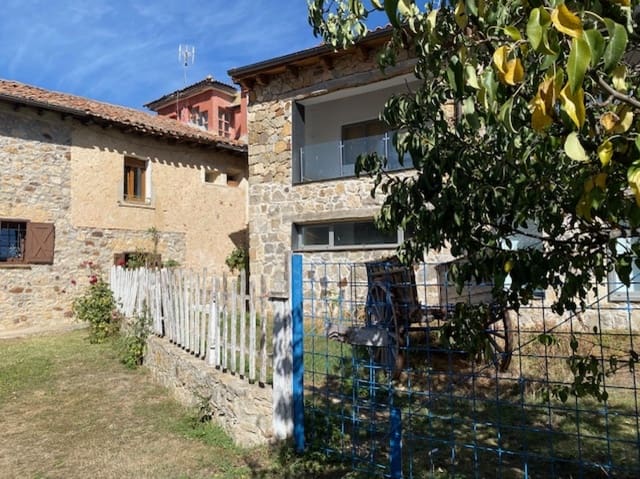 3 chambre Villa/Maison à vendre à Aguilar de Campoo avec garage - 55 000 € (Ref: 7865336)