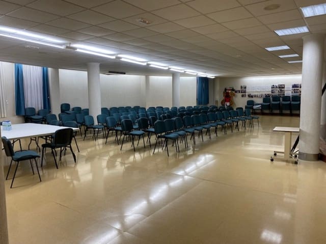 Comercial para venda em Reinosa - 200 000 € (Ref: 7988058)