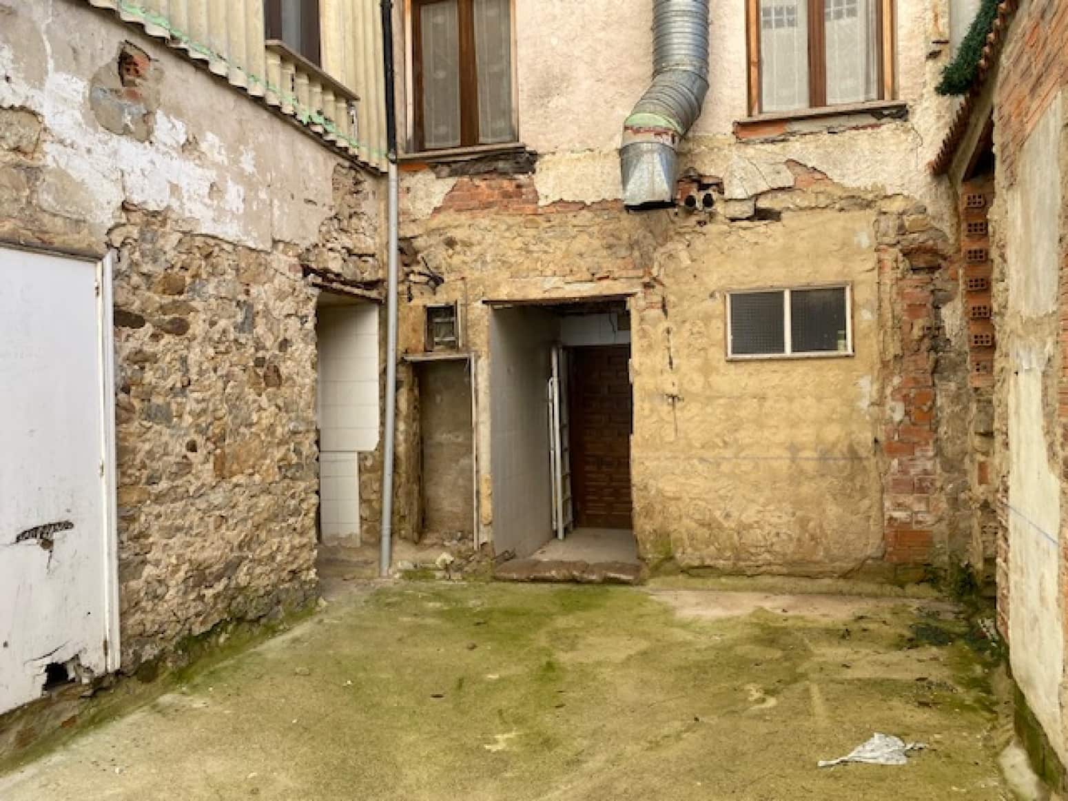 Gewerbe zu verkaufen in Cervera de Pisuerga - 99.000 € (Ref: 7989643)