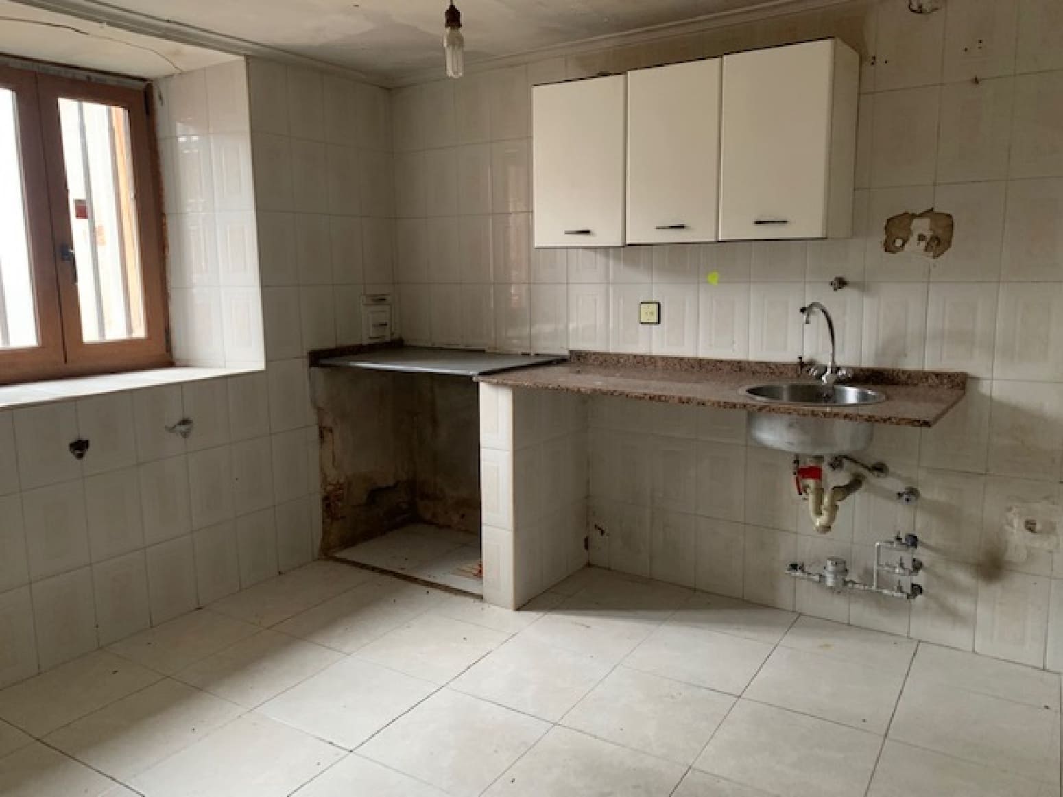 3 soveværelse Villa til salg i Barruelo de Santullan - € 35.000 (Ref: 8056429)