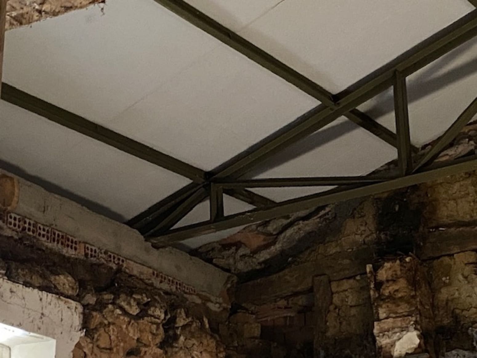 Villa til salg i Basconcillos del Tozo - € 20.000 (Ref: 8094378)