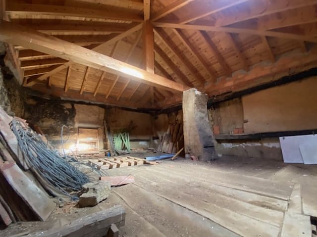 Villa/Maison à vendre à Valderredible - 45 000 € (Ref: 8147204)