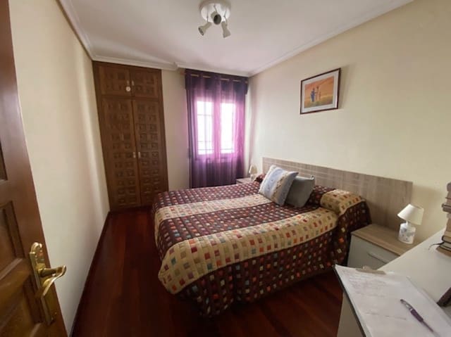 2 bedroom Flat for sale in Cervera de Pisuerga with garage - € 75,000 (Ref: 8173983)