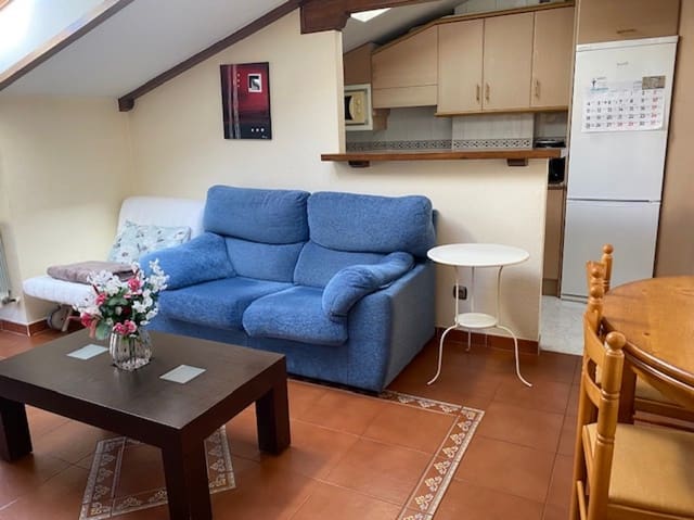 2 bedroom Flat for sale in Cervera de Pisuerga with garage - € 75,000 (Ref: 8173983)