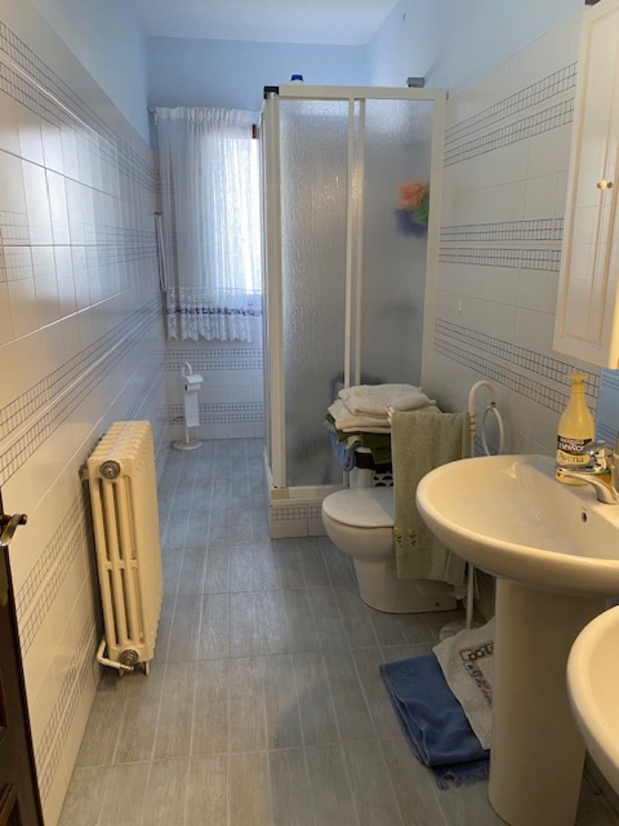 5 bedroom Villa for sale in Branosera with garage - € 220,000 (Ref: 8176607)