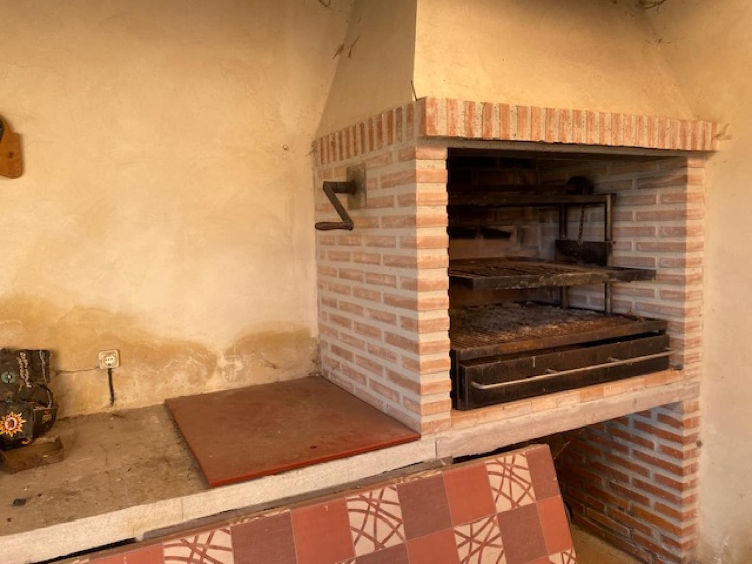 5 bedroom Villa for sale in Branosera with garage - € 220,000 (Ref: 8176607)