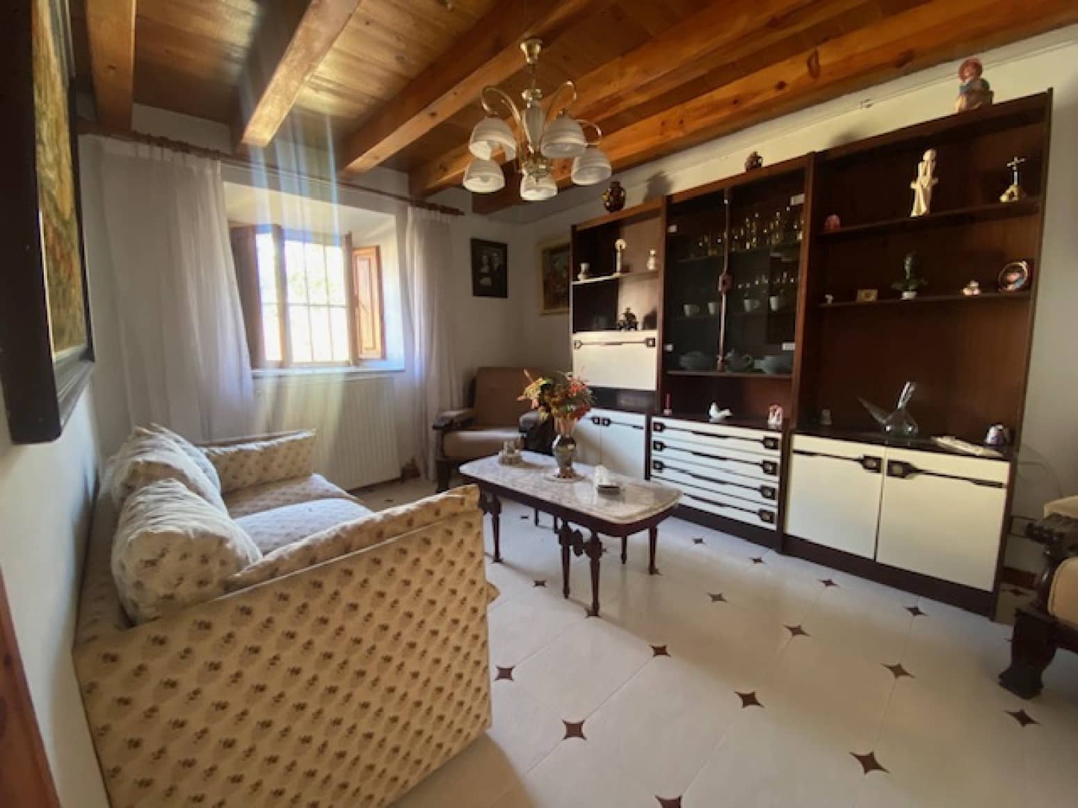 3 slaapkamer Villa te koop in Aguilar de Campoo met garage - € 115.000 (Ref: 8335190)