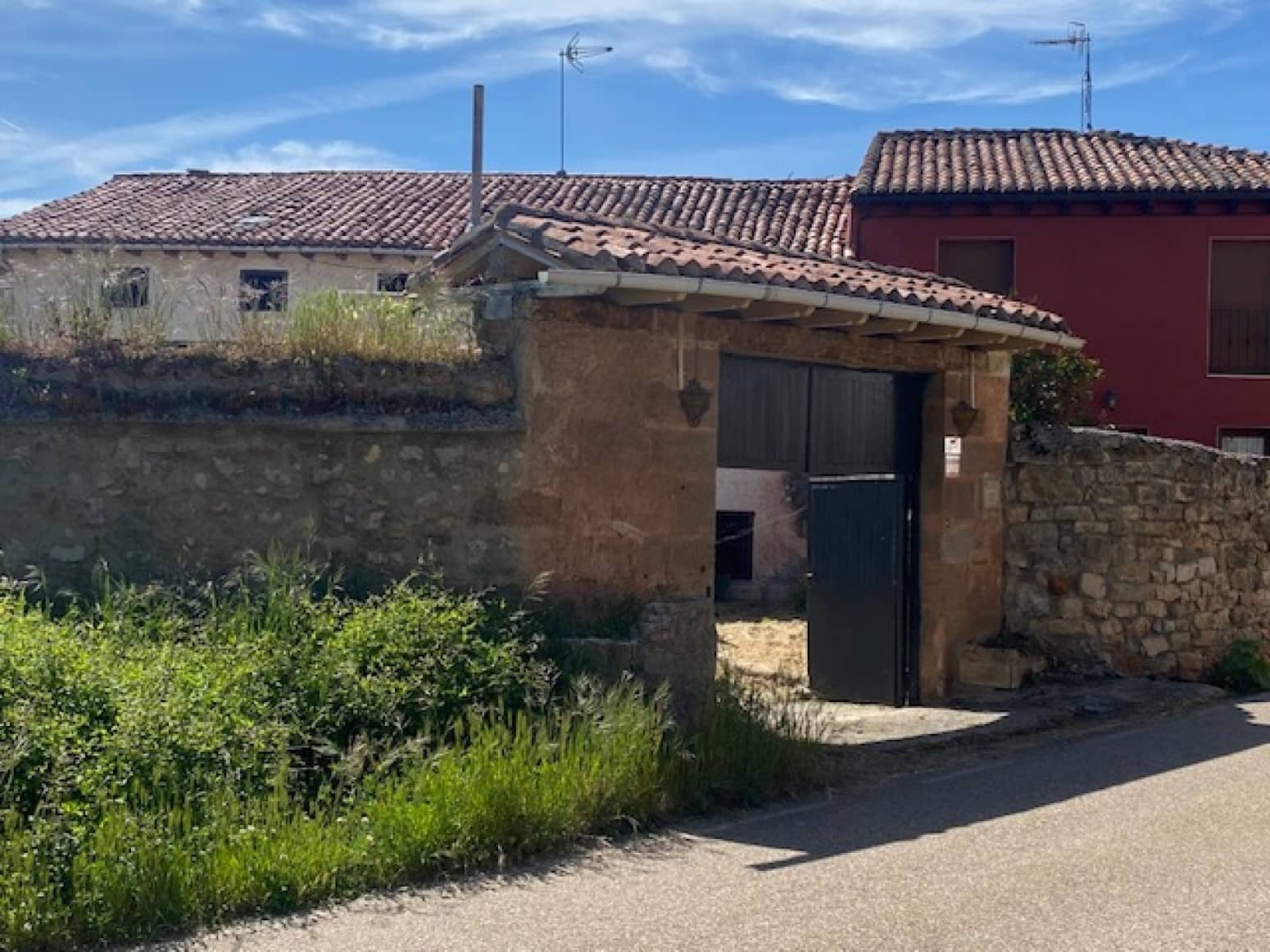 3 slaapkamer Villa te koop in Aguilar de Campoo met garage - € 115.000 (Ref: 8335190)