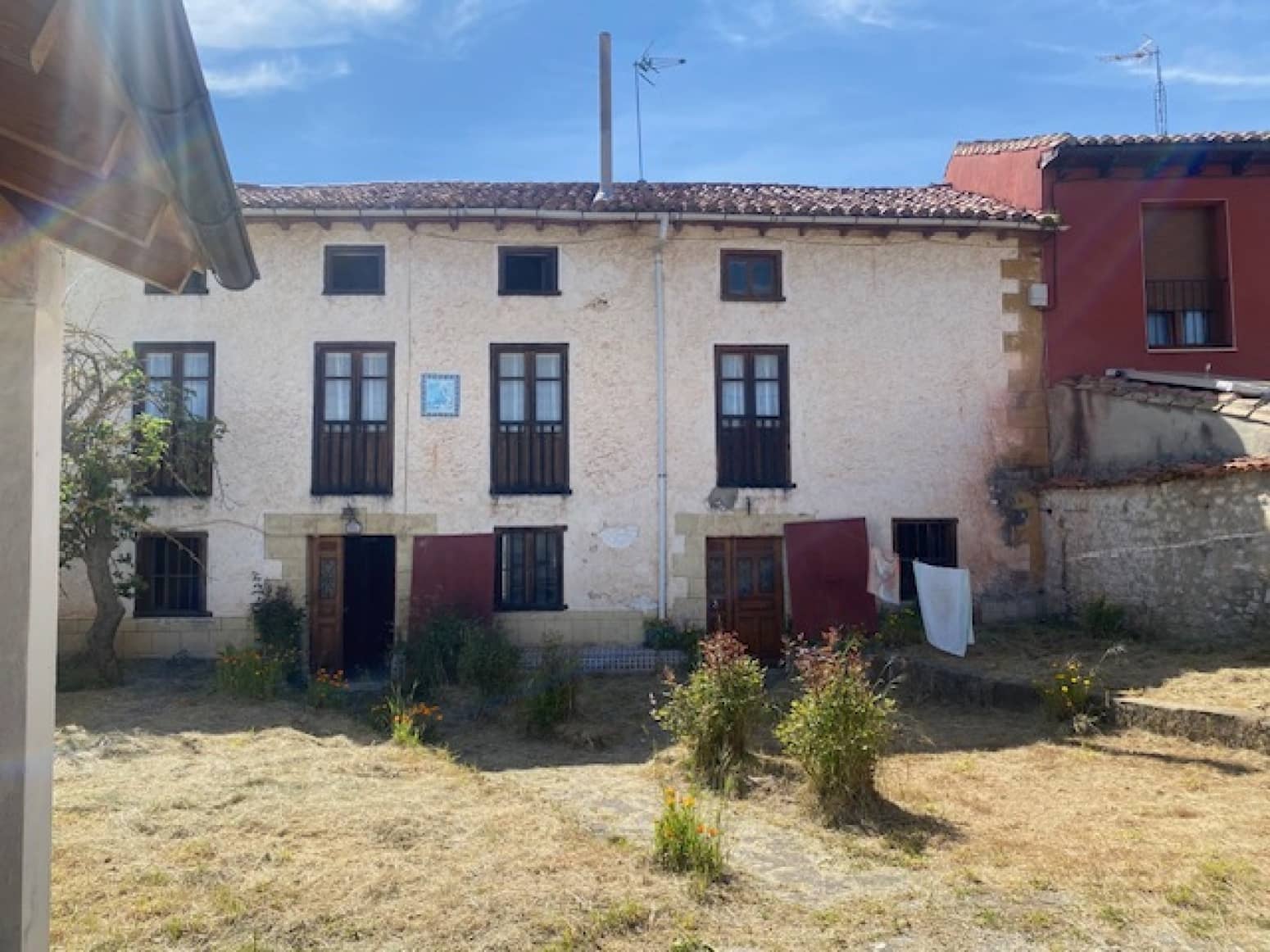 3 slaapkamer Villa te koop in Aguilar de Campoo met garage - € 115.000 (Ref: 8335190)