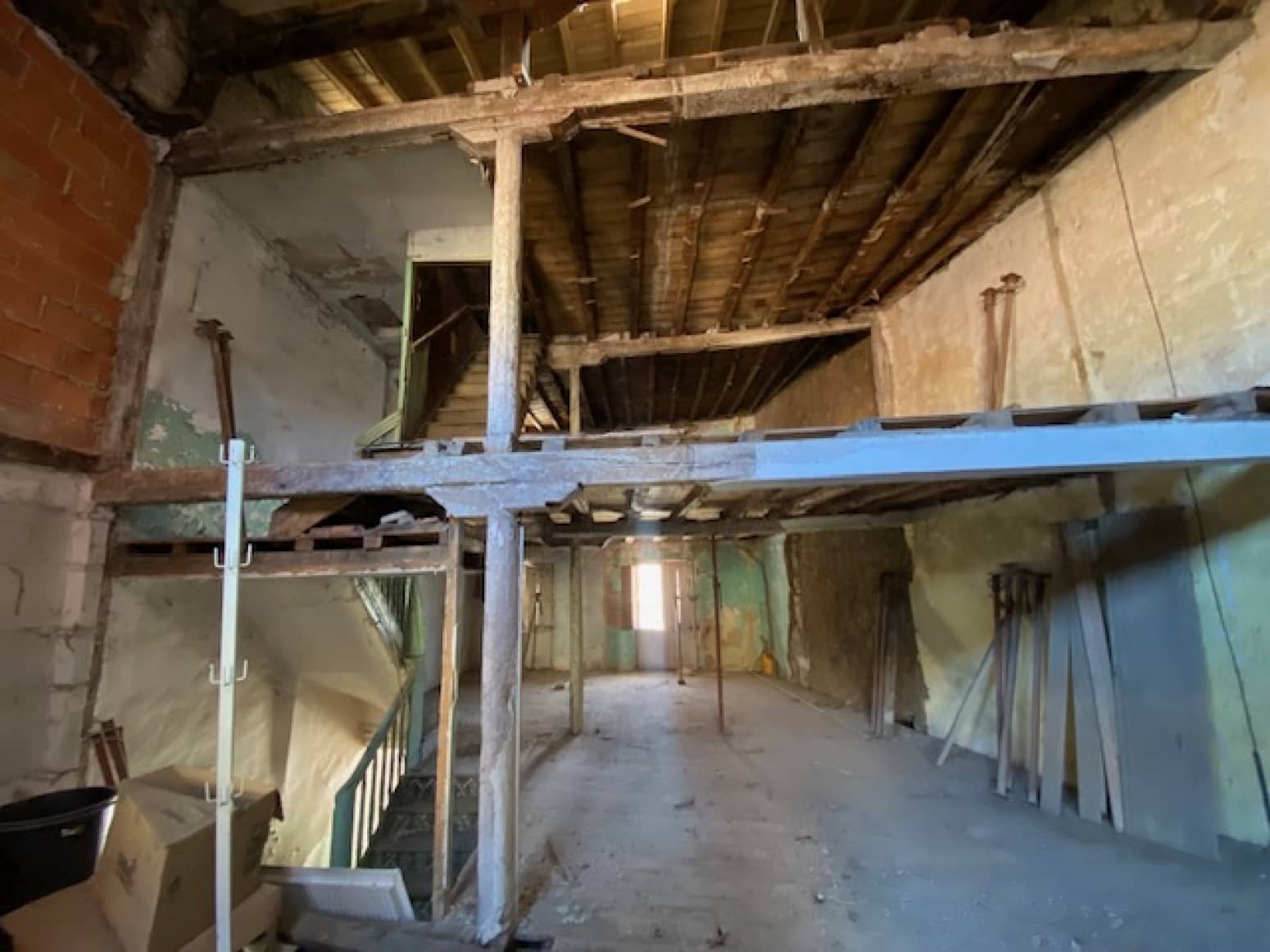 Flat for sale in Cervera de Pisuerga - € 69,000 (Ref: 8349377)