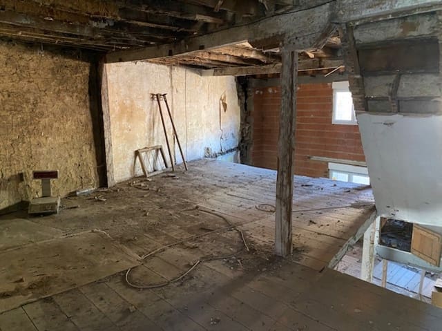 Flat for sale in Cervera de Pisuerga - € 69,000 (Ref: 8349377)