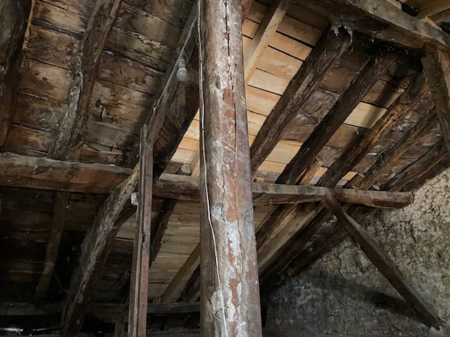 Flat for sale in Cervera de Pisuerga - € 69,000 (Ref: 8349377)