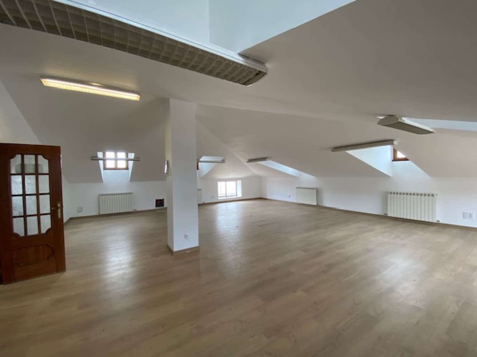 7 soveværelse Villa til salg i Aguilar de Campoo med garage - € 495.000 (Ref: 8417514)