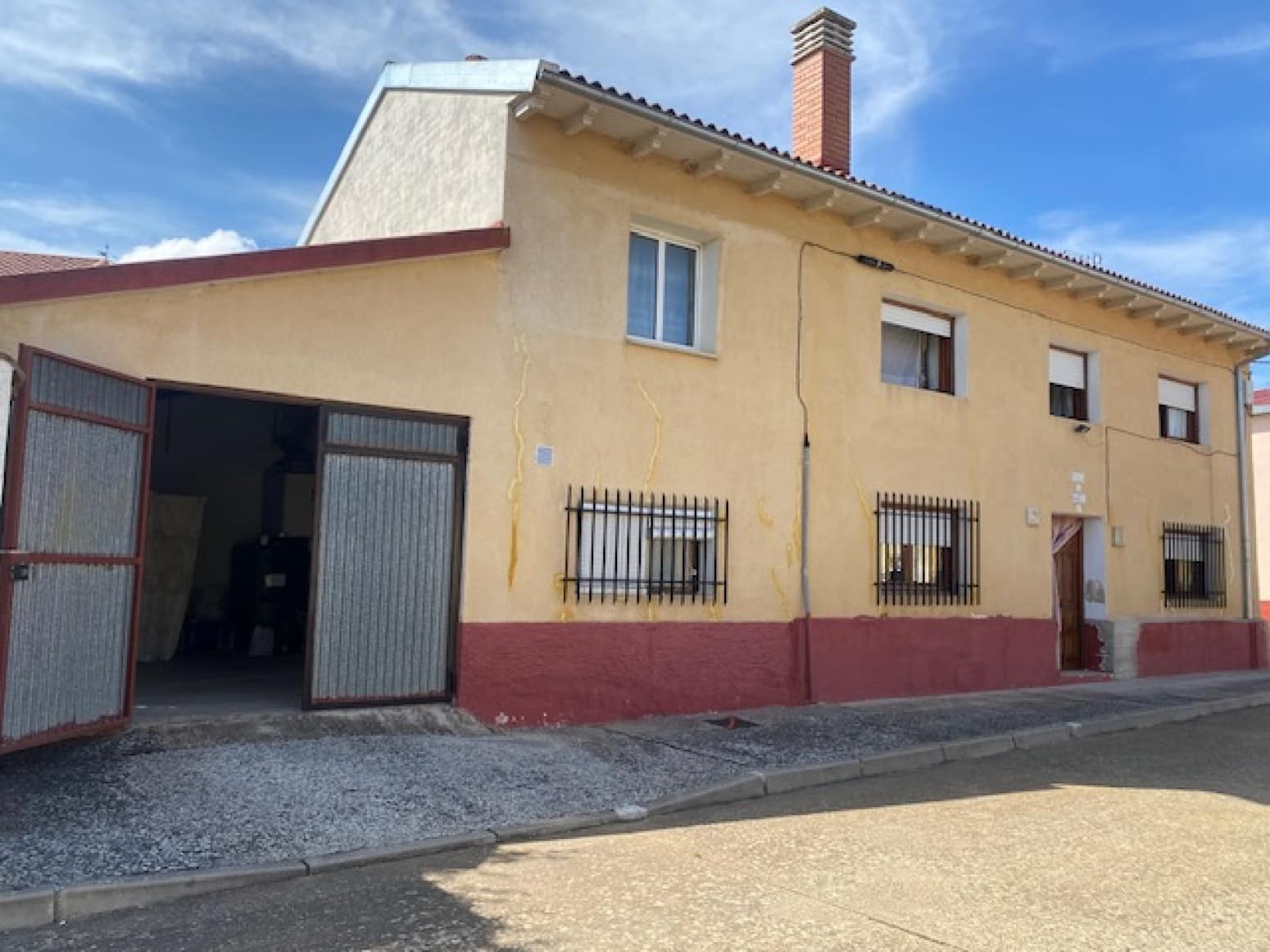 3 chambre Villa/Maison à vendre à Calahorra de Boedo avec garage - 79 000 € (Ref: 8424132)