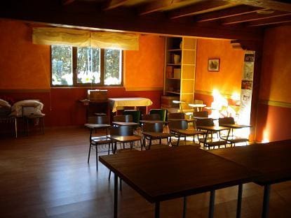 6 soveværelse Villa til salg i Aguilar de Campoo - € 175.000 (Ref: 8430268)