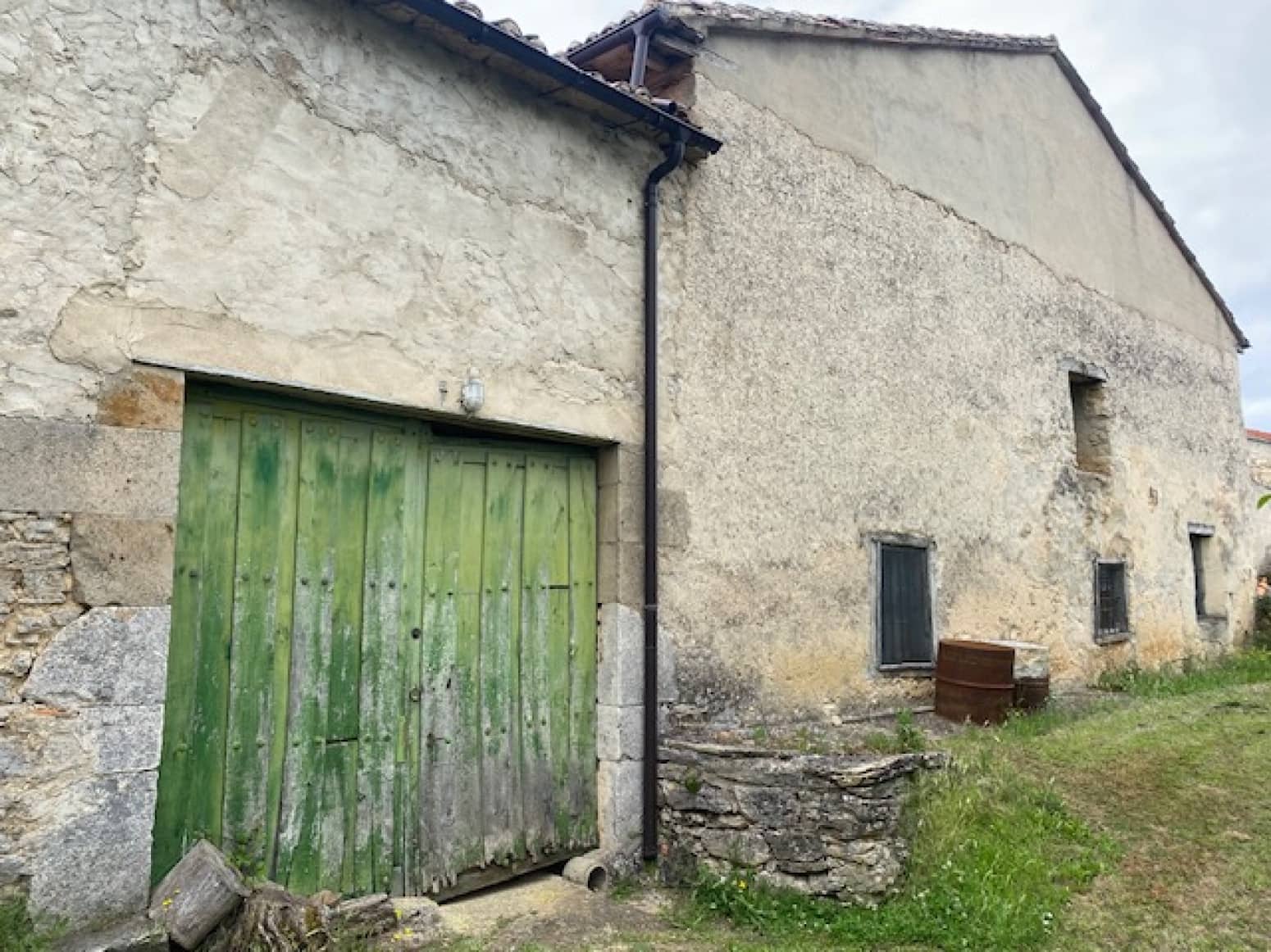 4 soveværelse Villa til salg i Pomar de Valdivia med garage - € 64.000 (Ref: 8435583)