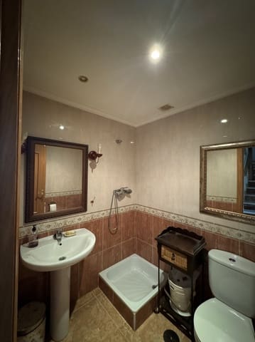 3 bedroom Villa for sale in Grijota with garage - € 255,000 (Ref: 8441616)