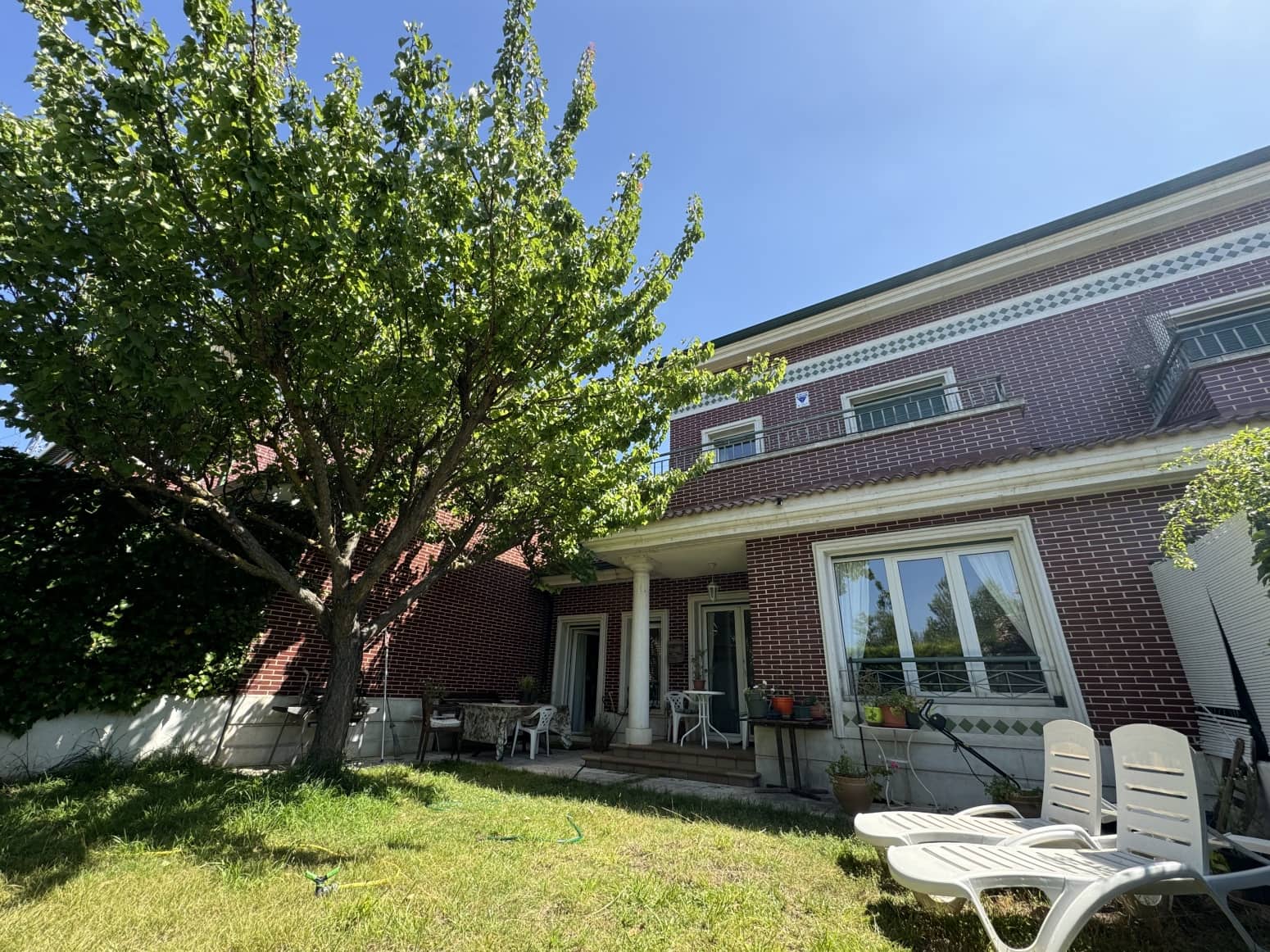 3 soveværelse Villa til salg i Grijota med garage - € 255.000 (Ref: 8441616)