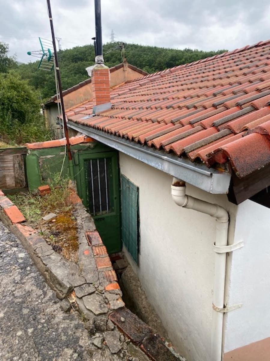 2 soveværelse Villa til salg i Barruelo de Santullan - € 28.000 (Ref: 8475058)