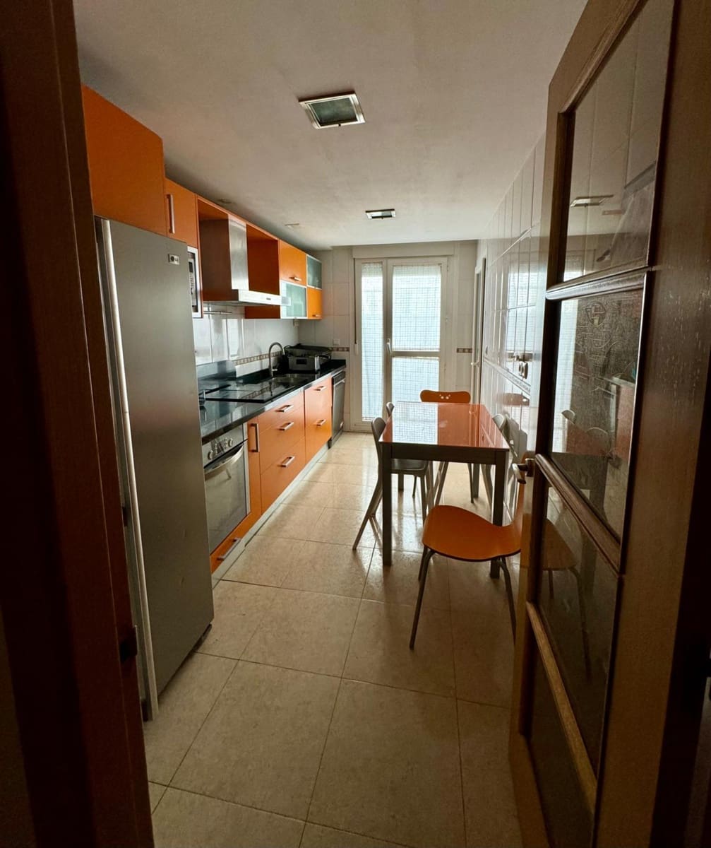 3 soveværelse Lejlighed til salg i Villalobon med garage - € 150.000 (Ref: 8484443)