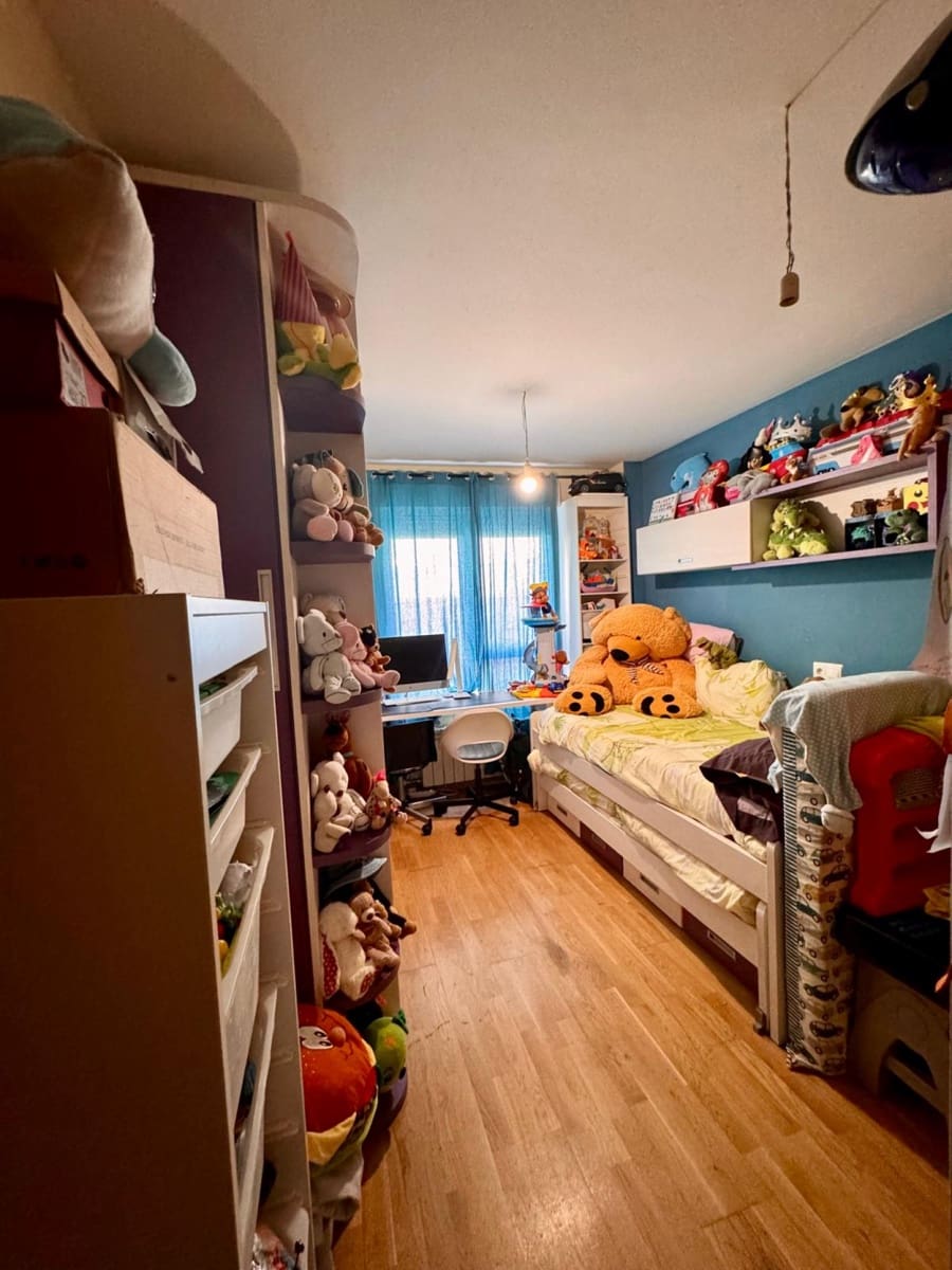 3 soveværelse Lejlighed til salg i Villalobon med garage - € 150.000 (Ref: 8484443)