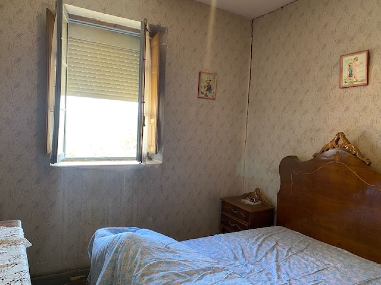 8 bedroom Villa for sale in Herrera de Pisuerga with garage - € 89,000 (Ref: 8487313)