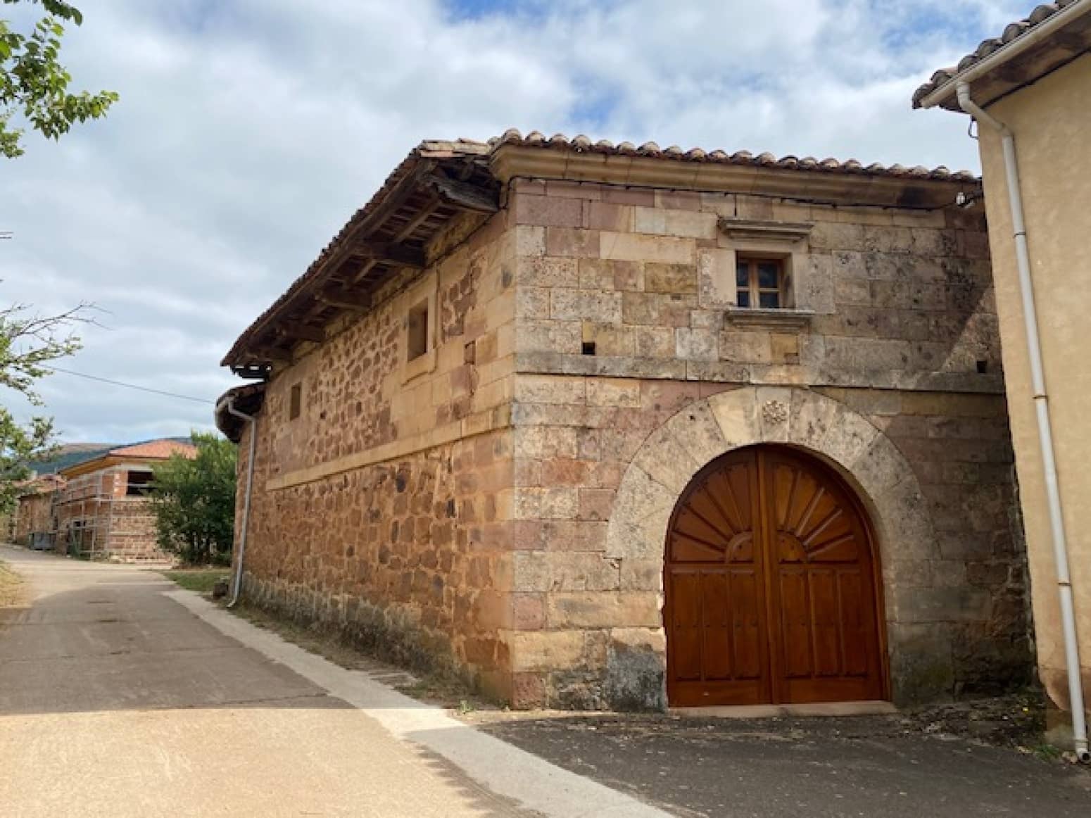 3 slaapkamer Villa te koop in Barruelo de Santullan - € 149.000 (Ref: 8541973)