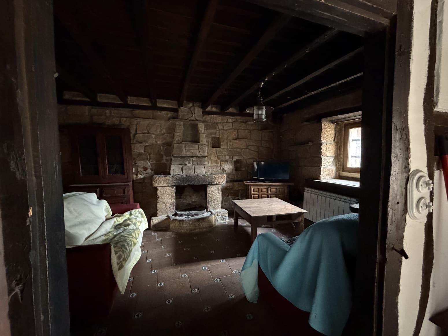 8 soveværelse Villa til salg i Aguilar de Campoo med garage - € 220.000 (Ref: 8552558)