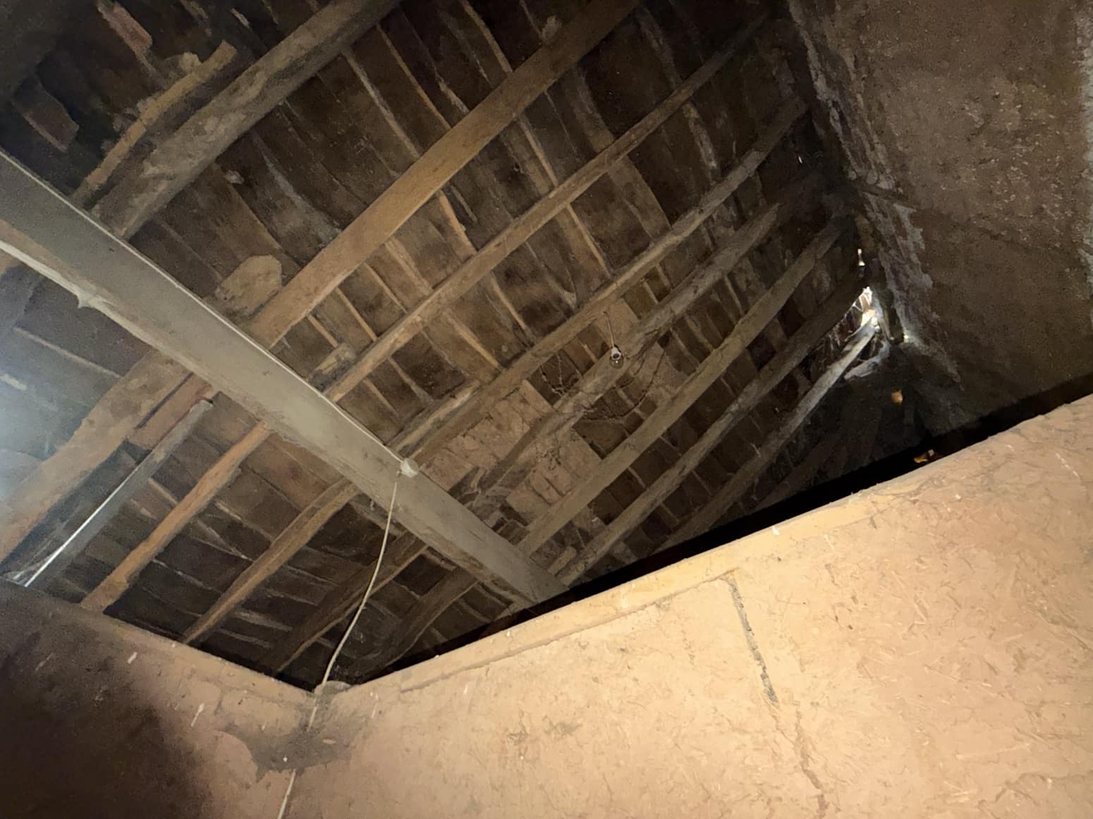 8 soveværelse Villa til salg i Aguilar de Campoo med garage - € 220.000 (Ref: 8552558)