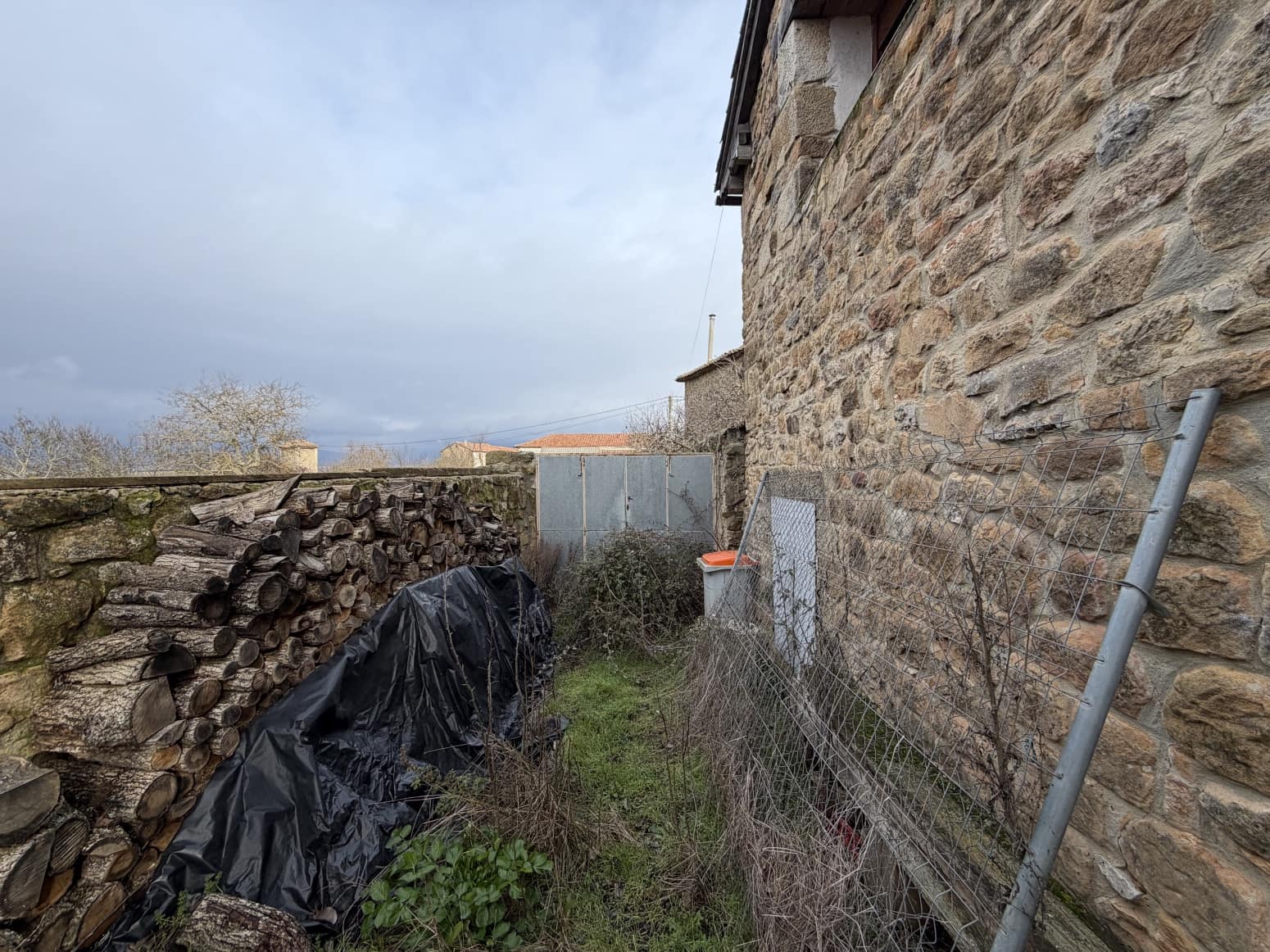 8 soveværelse Villa til salg i Aguilar de Campoo med garage - € 220.000 (Ref: 8552558)