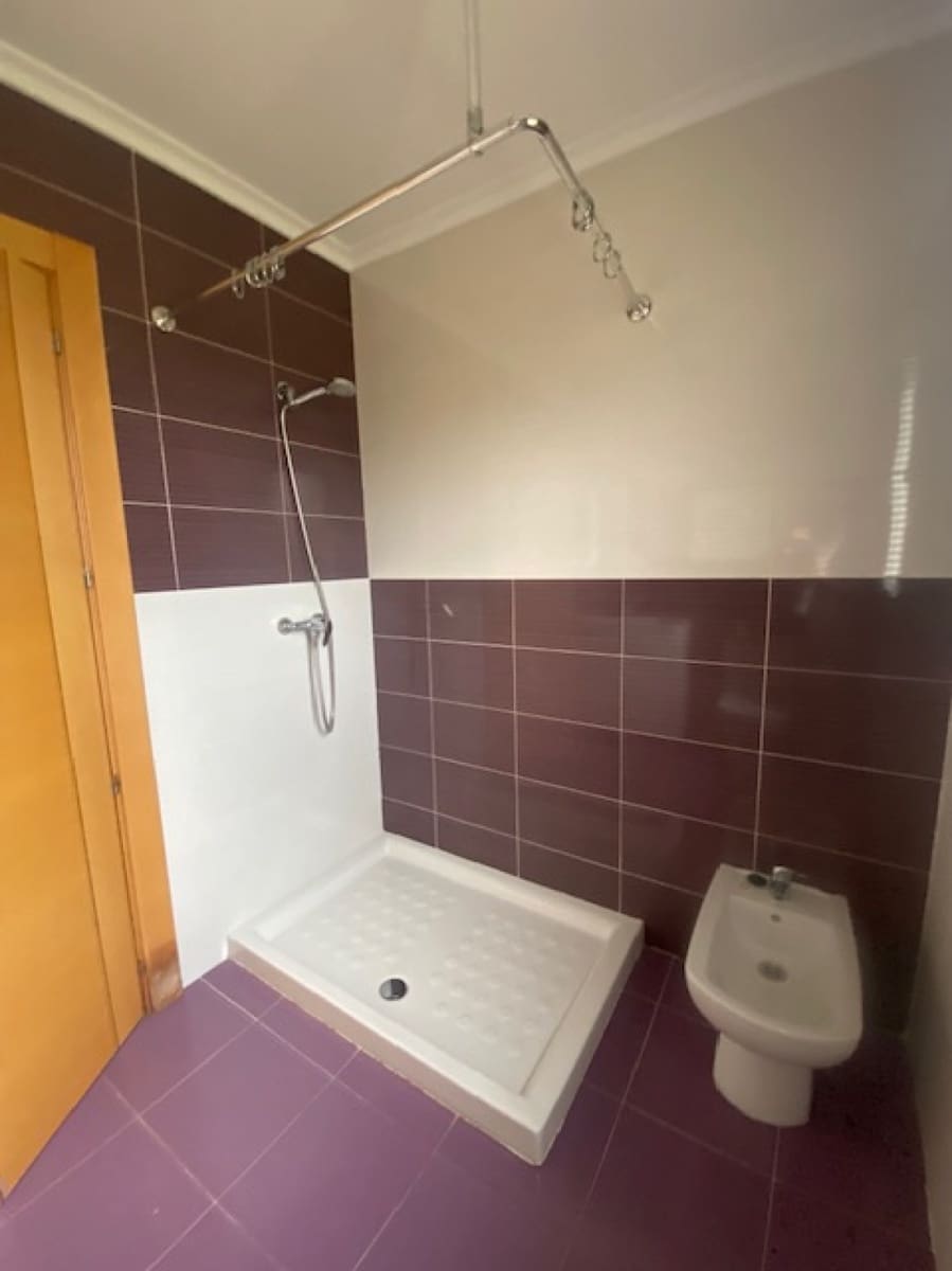 4 bedroom Villa for sale in Campoo de Yuso - € 250,000 (Ref: 8591628)